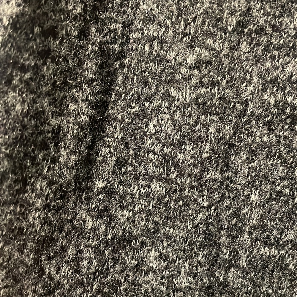 Super soft, pencil skirt. Stretch - Picture 2 of 3